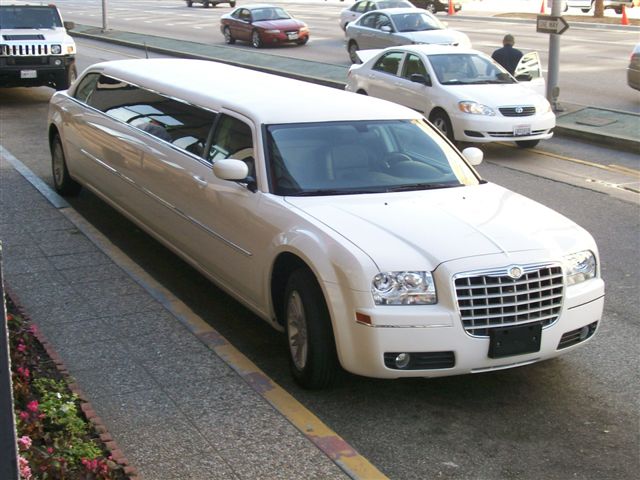 AMS LIMOUSINE