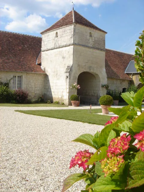 Manoir De La Rousselliere — photo 1